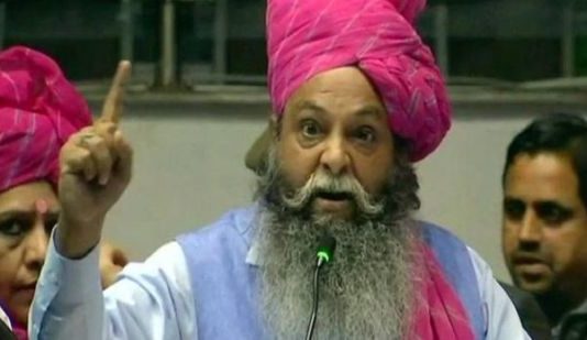 बीजेपी नेता अमू का एक और विवादित बयान, ममता बनर्जी को कहा शूपर्णखा!