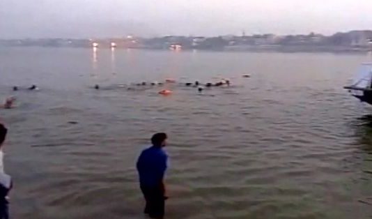 पटना: नाव हादसे में 6 लोग हुए लापता और 7 सुरक्षित