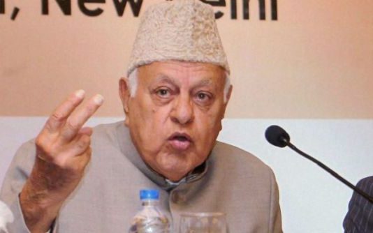 फारुख अब्दुल्ला का फूटा पाक प्रेम, कहा पाकिस्तान कभी साजिश नहीं करता