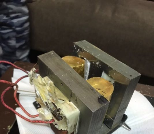 सोने की स्मगलिंग करने वाले रैकेट का पर्दाफाश, पूछताछ जारी