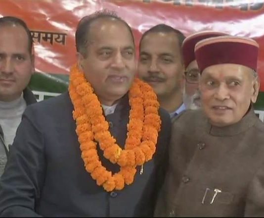 जयराम ठाकुर ने ली हिमाचल प्रदेश के मुख्यमंत्री पद की शपथ, बने 14वें सीएम