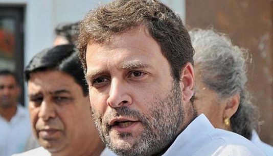 गुजरात चुनाव: रुझानों के बाद कांग्रेस कार्यालयों में पसरा सन्नाटा