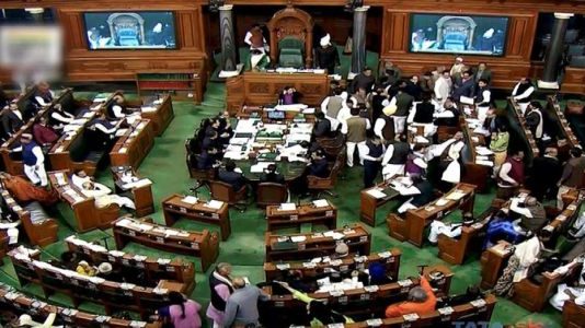 कल संसद में तीन तलाक बिल पेश करेगी केंद्र सरकार