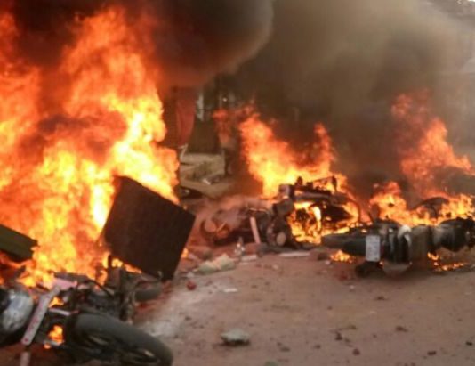 मध्यप्रदेश: बाबरी विध्वंस की 25वीं बरसी पर भड़की धार्मिक हिंसा