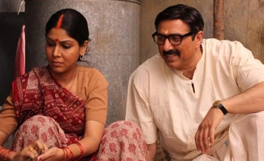 ‘मोहल्ला अस्सी’ को सेंसर बोर्ड ने दिखाई हरी झंडी, ‘A’ सर्टिफिकेट के साथ होगी रिलीज