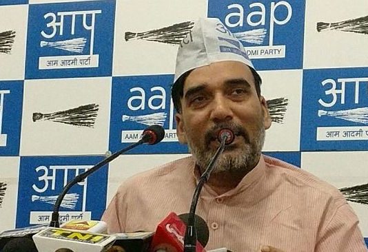 कुमार विश्वास ने की थी सरकार गिराने की साजिश, इसलिए राज्यसभा नहीं भेजा -आप