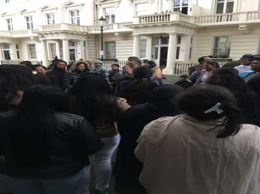 लंदन में इंडियन हाई कमीशन के बाहर लगे आजाद कश्मीर के नारे, भारतीयों ने दिया करारा जवाब