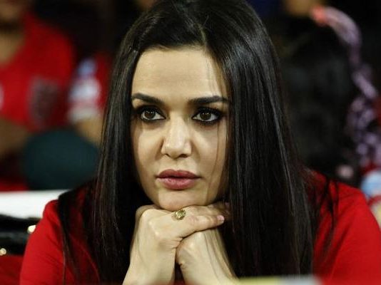 आइपीएल के एक नियम से अभिनेत्री प्रीति जिंटा हुई नाराज