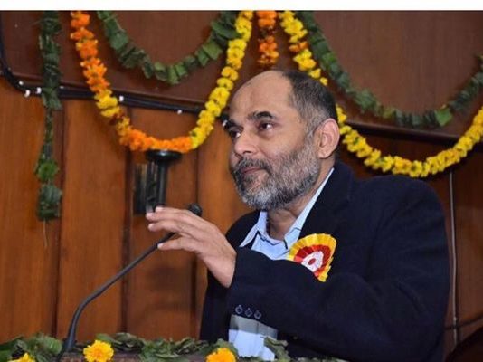 सितारों के साथ सजेगी न्यूज़ 18 इंडिया की चौपाल