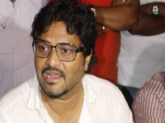 पाकिस्तानी कलाकारों को बैन करे बॉलीवुड -बाबुल सुप्रियो