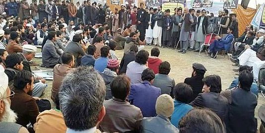 पाकिस्तान: इस्लामाबाद में लगे आजादी के नारे, पश्तूनों ने किया प्रदर्शन