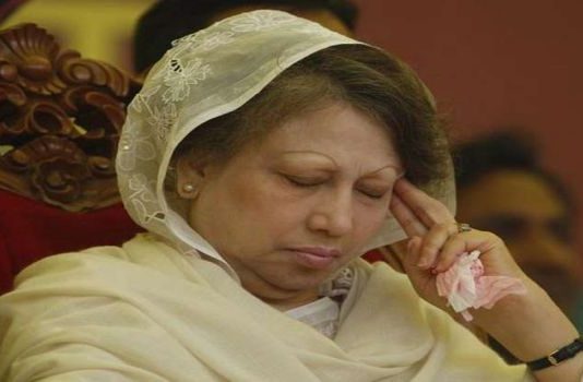 भ्रष्टाचार के मामले में बांग्लादेश की पूर्व प्रधानमंत्री खालिद जिया को पांच साल की सजा