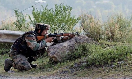 जम्मू-कश्मीर: CRPF जवानों पर आतंकियों ने ग्रेनेड फेंककर किया हमला