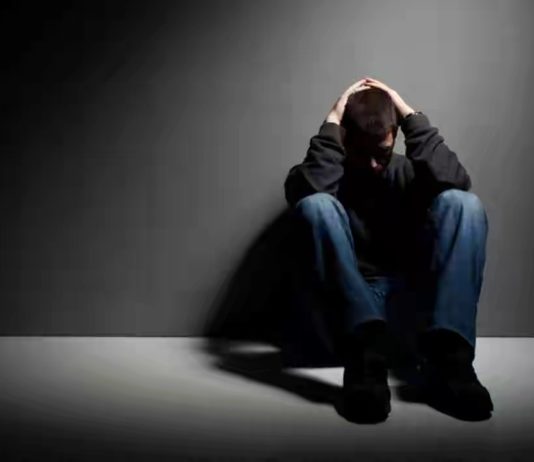 शोध: पढ़िए ये नॉवेल और दूर भगाइए अपना डिप्रेशन