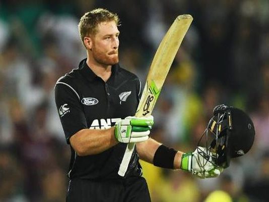 गुप्टिल के शानदार शतक की बदौलत न्यूज़ीलैंड ने ऑस्ट्रेलिया को दिया 244 रनों विशाल लक्ष्य