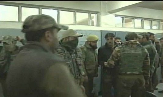 श्रीनगर: महाराजा हरि सिंह अस्पताल में हुआ आतंकी हमला, 1 पुलिसकर्मी शहीद