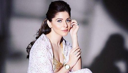 प्लाज़्मा डोनेट करना चाहती हैं सिंगर कनिका कपूर, लापरवाही को लेकर थीं विवादों में कनिका कपूर