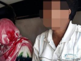 पति को पेड़ से बांध पत्नी-बेटी से गैंगरेप