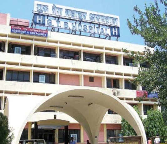 कैंसर अस्पताल में 80% बेड दिल्लीवालों के लिए रिजर्व कैंसर अस्पताल में 80% बेड दिल्लीवालों के लिए रिजर्व