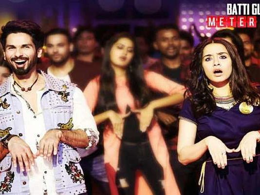 शाहिद कपूर और श्रद्धा कपूर की फिल्म बत्ती गुल मीटर चालू का यह गाना झूमने पर कर देगा मजबूर शाहिद कपूर और श्रद्धा कपूर की फिल्म बत्ती गुल मीटर चालू का यह गाना झूमने पर कर देगा मजबूर