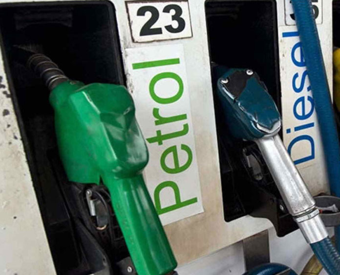 एक रिपोर्ट के अनुसार, दो हफ्ते बाद कम होने लगेंगे पेट्रोल-डीजल के दाम