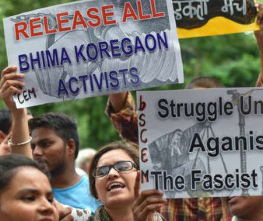 भीमा कोरेगांव मामला : निर्णय को लेकर सुप्रीम कोर्ट के न्यायधीशों में मतभेद भीमा कोरेगांव मामलों में भी जुदा दिखी सुप्रीम कोर्ट के जजों की राय