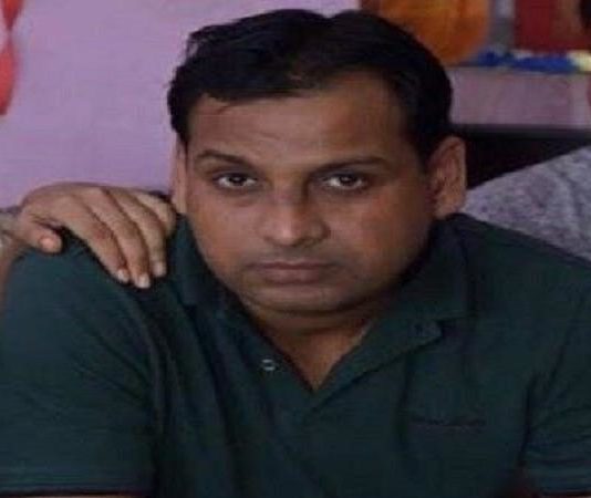 तिवारी हत्याकांड कलराज मिश्र ने कहा धब्बा, भाजपा नेताओं के घेरे में योगी तिवारी हत्याकांड कलराज मिश्र ने कहा धब्बा, भाजपा नेताओं के घेरे में योगी