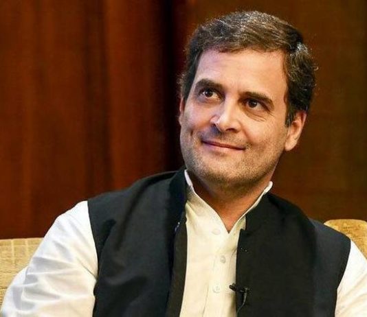 किसान जब आवाज उठाते हैं उनपर लाठियां बरसाई जाती हैं – राहुल गांधी किसान जब आवाज उठाते हैं उनपर लाठियां बरसाई जाती हैं - राहुल गांधी