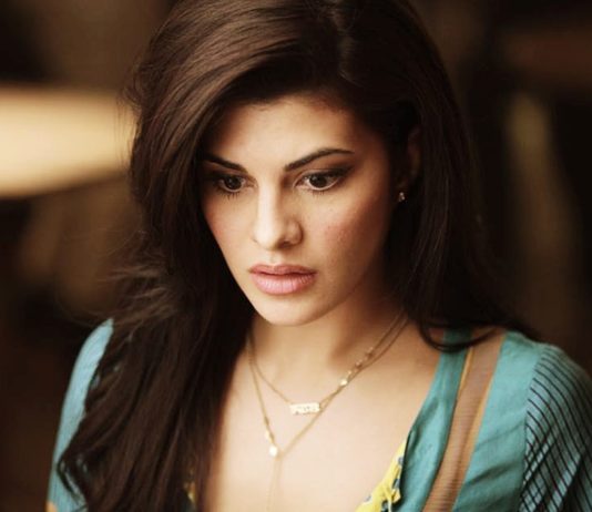 #MeToo पर बोली जैकलिन फर्नाडिज़, दिया चौंकानेवाला बयान #MeToo पर बोली जैकलिन फर्नांडेज़, दिया चौंकानेवाला बयान