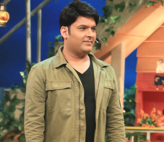 एक बार फिर अपने जोक्स से आपको गुदगुदाने आ रहे है कपिल शर्मा एक बार फिर अपने जोक्स से आपको गुदगुदाने आ रहे है कपिल शर्मा