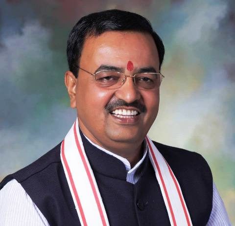 यूपी के डिप्टी CM केशव प्रसाद ने शिवपाल को कपनी पार्टी में शामिल होने का दिया ऑफर यूपी के डिप्टी CM केशव प्रसाद ने शिवपाल को कपनी पार्टी में शामिल होने का दिया ऑफर