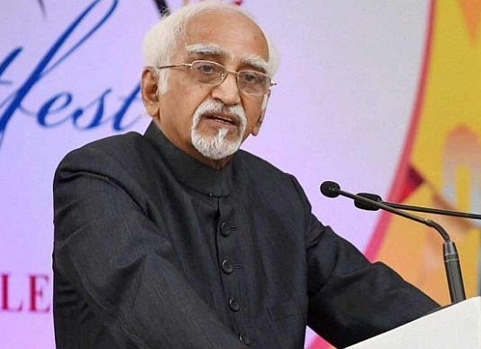 विभाजन को लेकर हामिद अंसारी ने दिया विवादित बयान हामिद अंसारी ने फिर दिया विवादित बयान