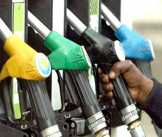 FREE मिल सकता है 71 लीटर पेट्रोल और डीजल FREE