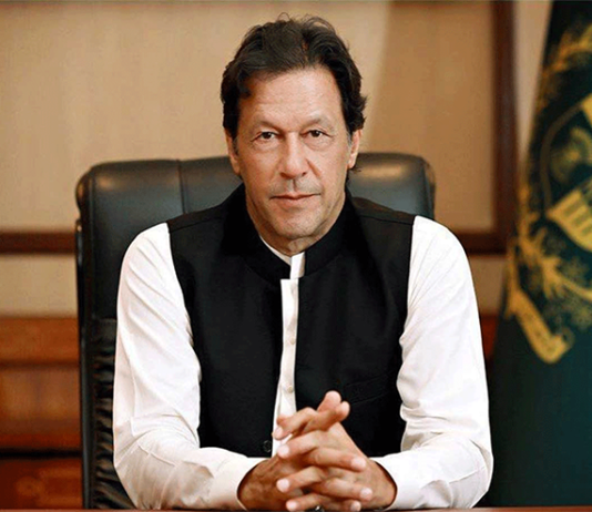 पाक पीएम इमरान खान ने फोन कर दी बधाई तो पीएम मोदी ने दिया ये जवाब