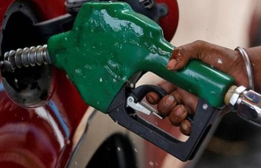 तीसरे दिन भी बढ़े पेट्रोल-डीजल के दाम, जानिए नई कीमतें