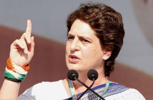 प्रियंका गांधी का PM मोदी पर हमला- सत्ता मिलते ही किसानों को भूल गए !