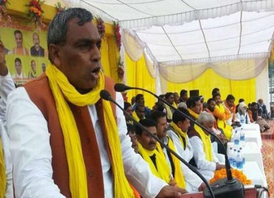 राजभर का विवादित बयान, जहां मिले बीजेपी नेताओं को गाली और 10-10 जूता मारो !