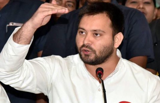 पटना: संविधान बचाने निकले तेजस्वी यादव ने नहीं डाला वोट !