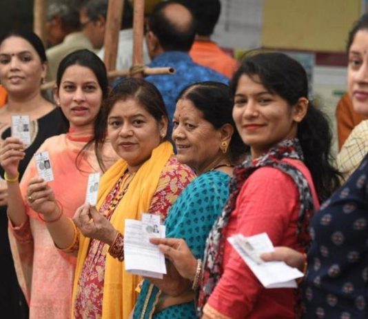 सातवें चरण का मतदान जारी, जानें सुबह 9 बजे तक कितने प्रतिशत हुई वोटिंग