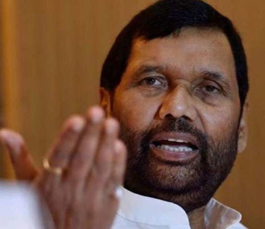 सदन में जाने लिए रामविलास को करना होगा थोड़ा और इंतज़ार, जानिए क्यों