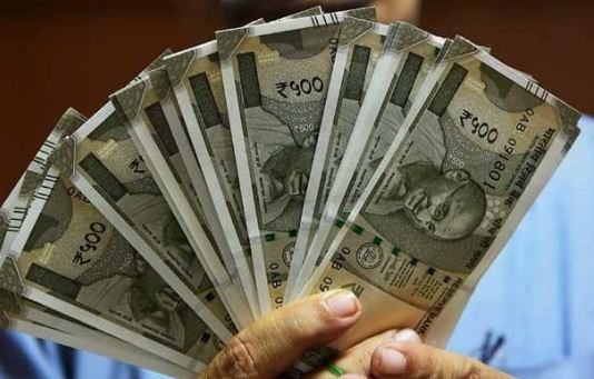 बड़ी खुशखबरी: 3.6 करोड़ कर्मचारियों को राहत, ESI के लिए सैलरी से कटेगा कम पैसा