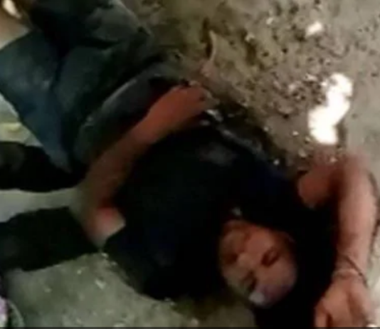 गुजरात में दलित युवक को पेड़ से बांधकर पीटा, जानिए क्यों