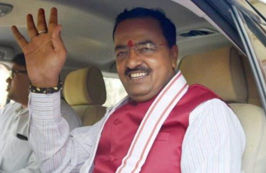 अखिलेश सपा संभालें, कानून व्यवस्था की चिंता छोड़ें: केशव