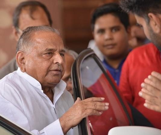 मुलायम सिंह यादव हुए PGI में भर्ती, जानिए कैसा है उनका हाल