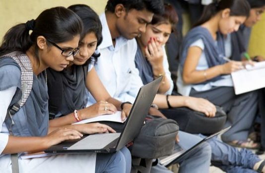 अंग्रेजी-हिन्दी दोनों भाषाओं में मिलेंगी UP Board की मार्कशीट !