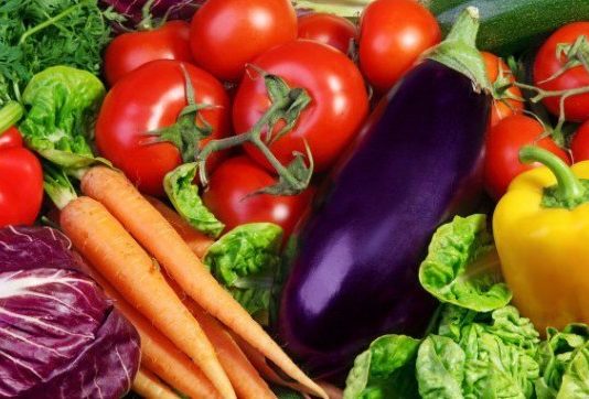 अगर बीमारियों से बचना है, तो इन सब्जियों को कहें न!