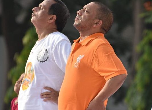 योगी दिवस पर CM योगी बोले- सभी लोग समय निकालकर आसन और प्राणायाम करें !