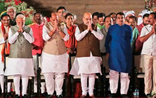 मोदी सरकार 2 के 30 दिन पूरे, कश्मीर मसले और पाकिस्तान पर सख्त रुख !