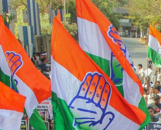 इस राज्य में कांग्रेस को लगा तगड़ा झटका, अल्पेश ठाकोर ने भाजपा का थामा दामन