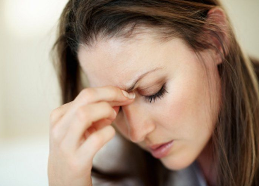 आपका किचन ही है बदलते मौसम से जुड़ी हर बीमारी का इलाज, जानें कैसे